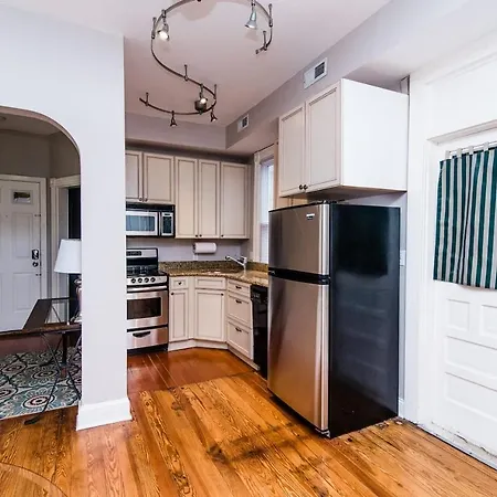 Downtown Annapolis King George 1St Floor Hideaway Apartment